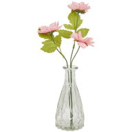 Flores artificiales en jarrón